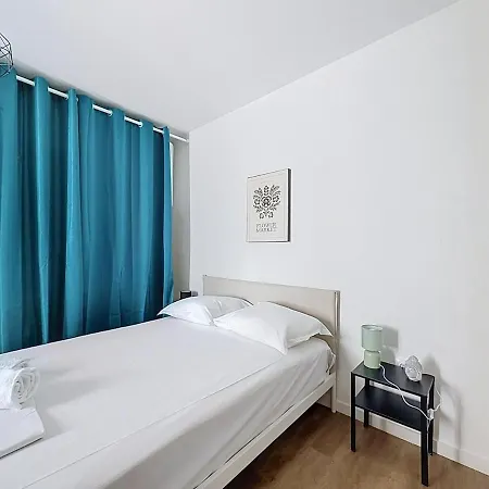 Le Lointain - Les D'hiver Apartment