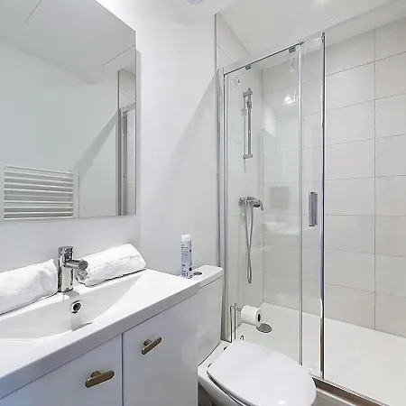 Le Lointain - Les D'hiver Apartment *